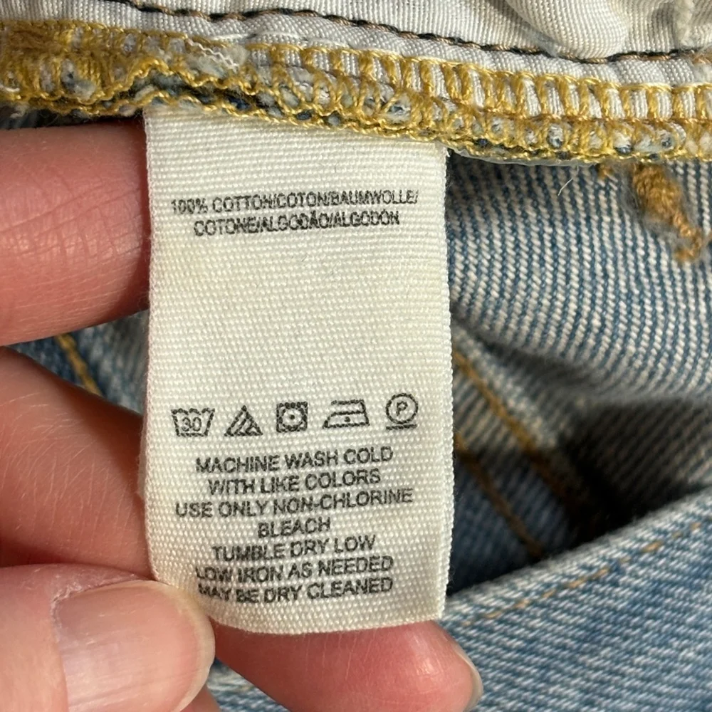 We The Free Maggie Mid-Rise Straight-Leg Blue Jeans Women’s Size 26 Button Fly